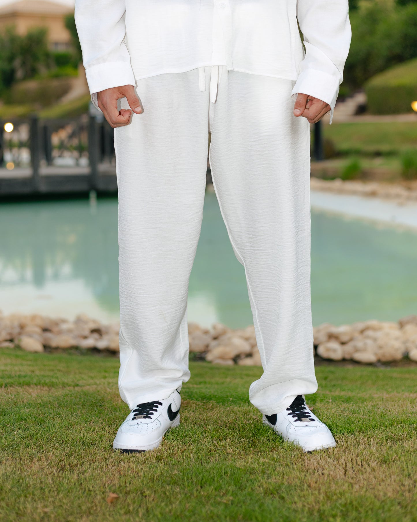 Classic Relaxed Linen Pants - White